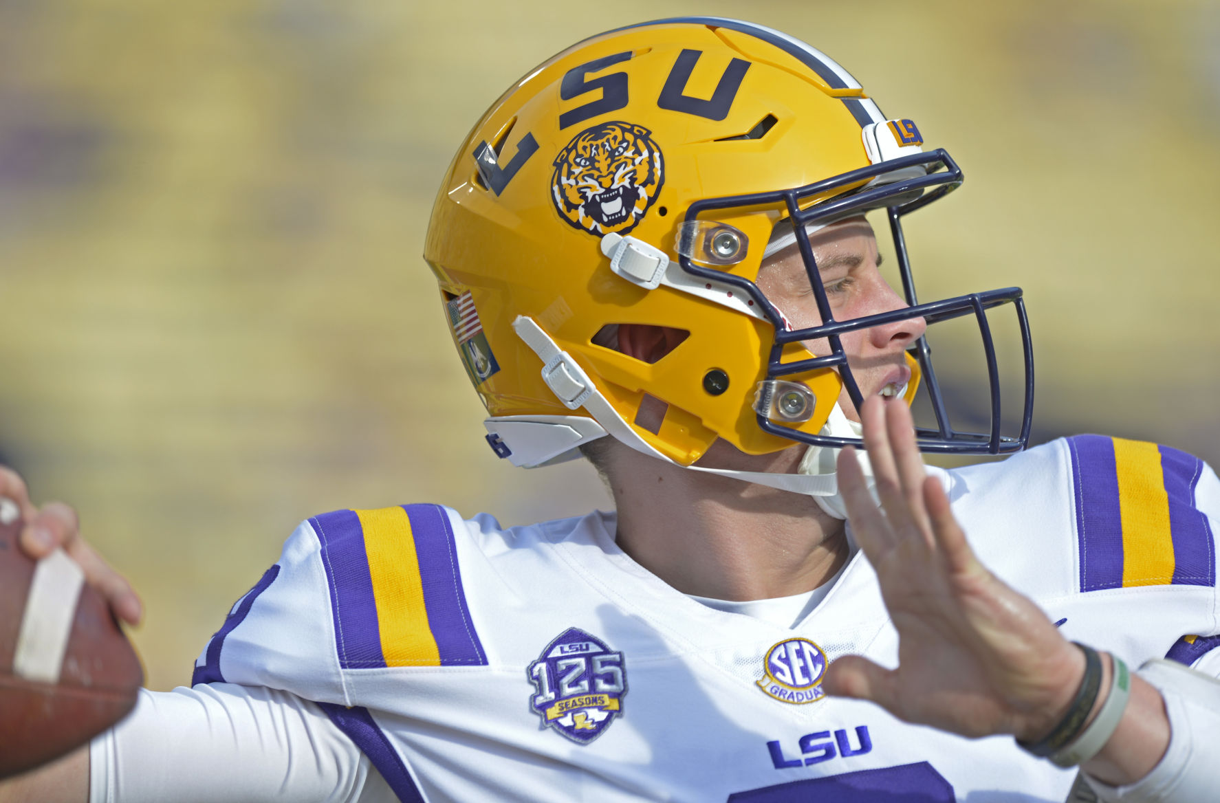 lsuslufootball.090918_HS_988